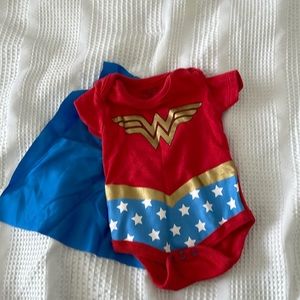 Baby Girl Wonder Woman outfit costume 0-3 months